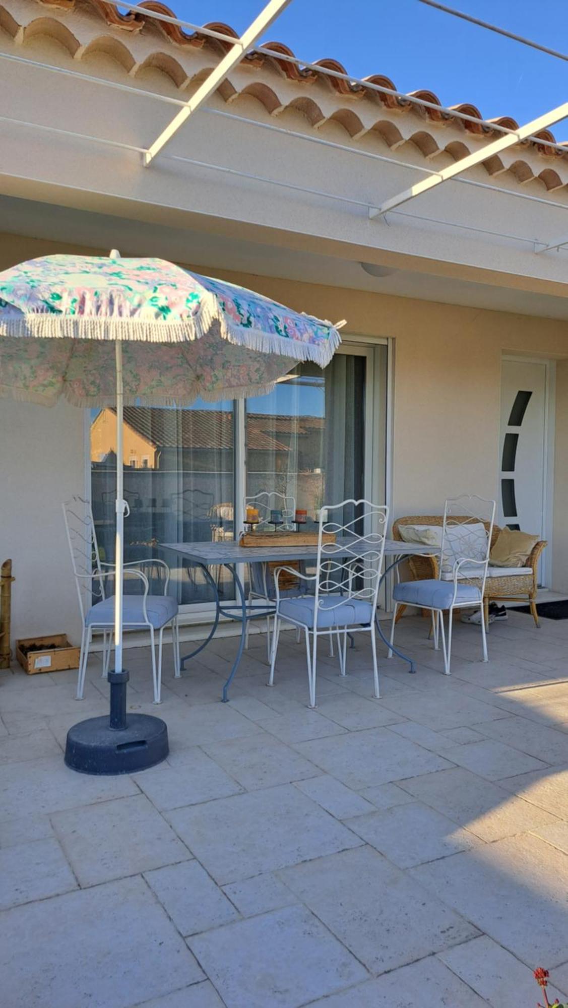Equipe Avec Parking Isle Sur La Sorgue Apartment
